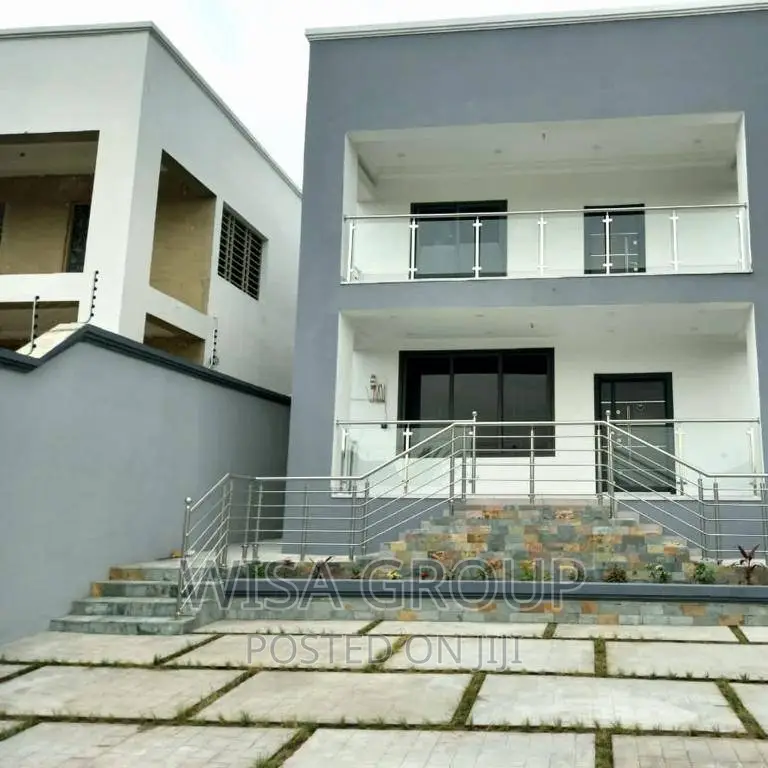 4bdrm Duplex in Wisa Groups, Accra Metropolitan for sale