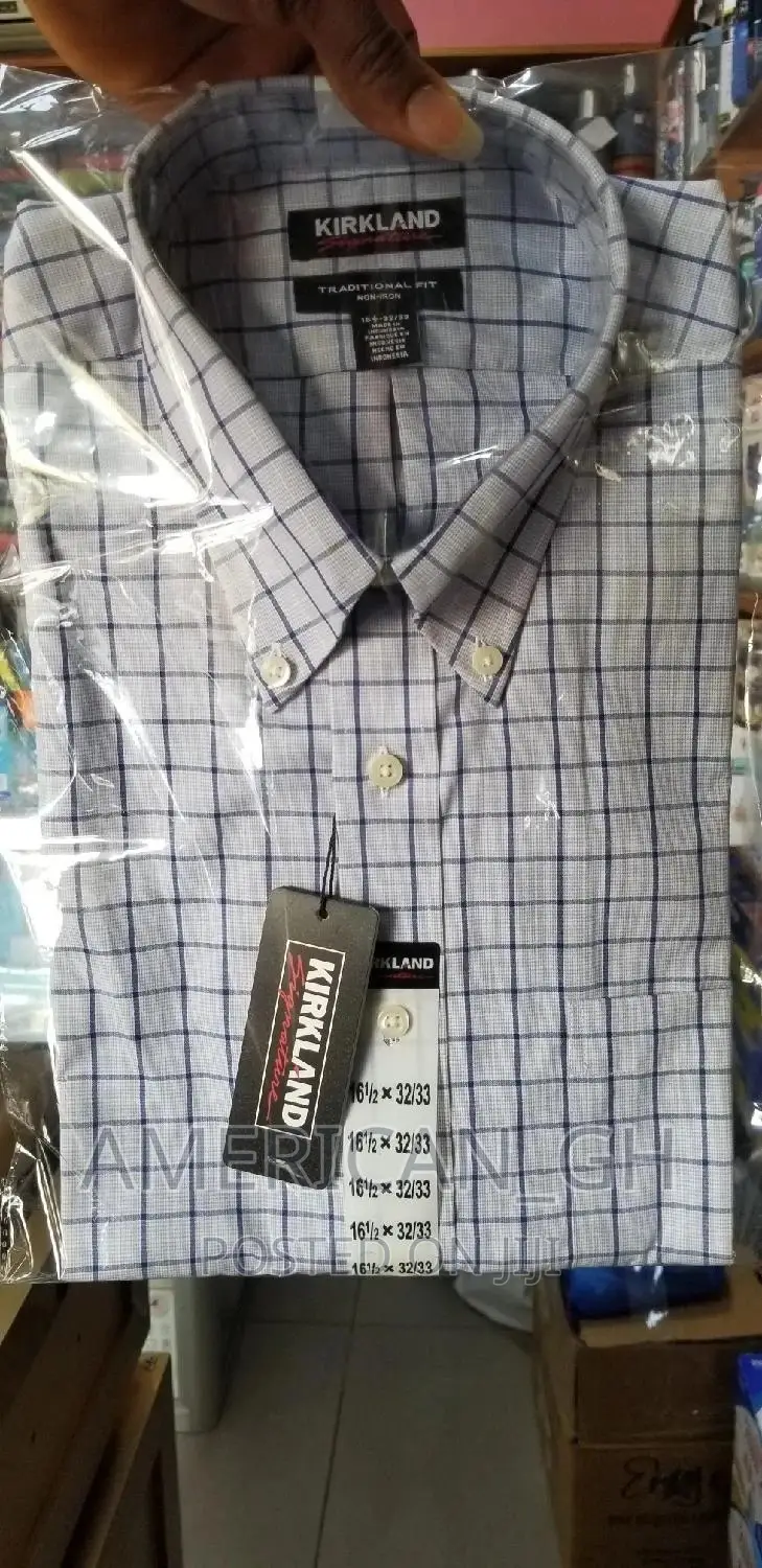 Kirkland Signature Traditional Fit Shirt (M)