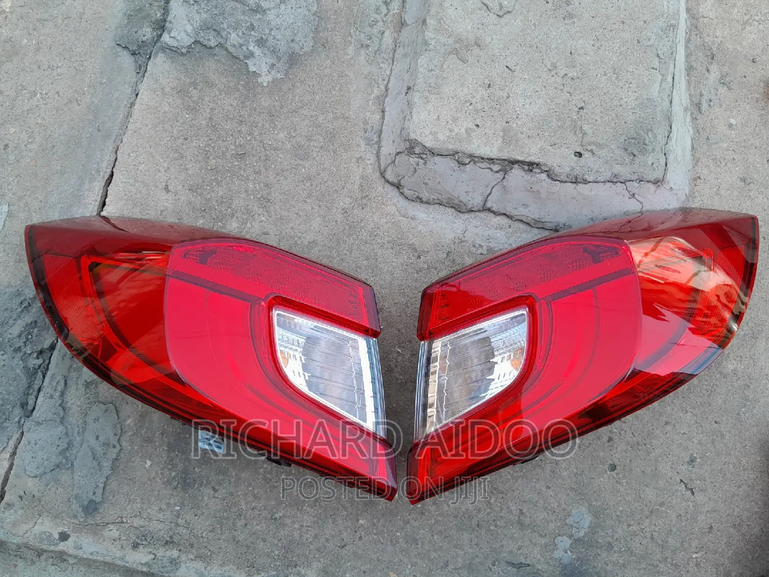 Honda Accord 2018 Taillight Available