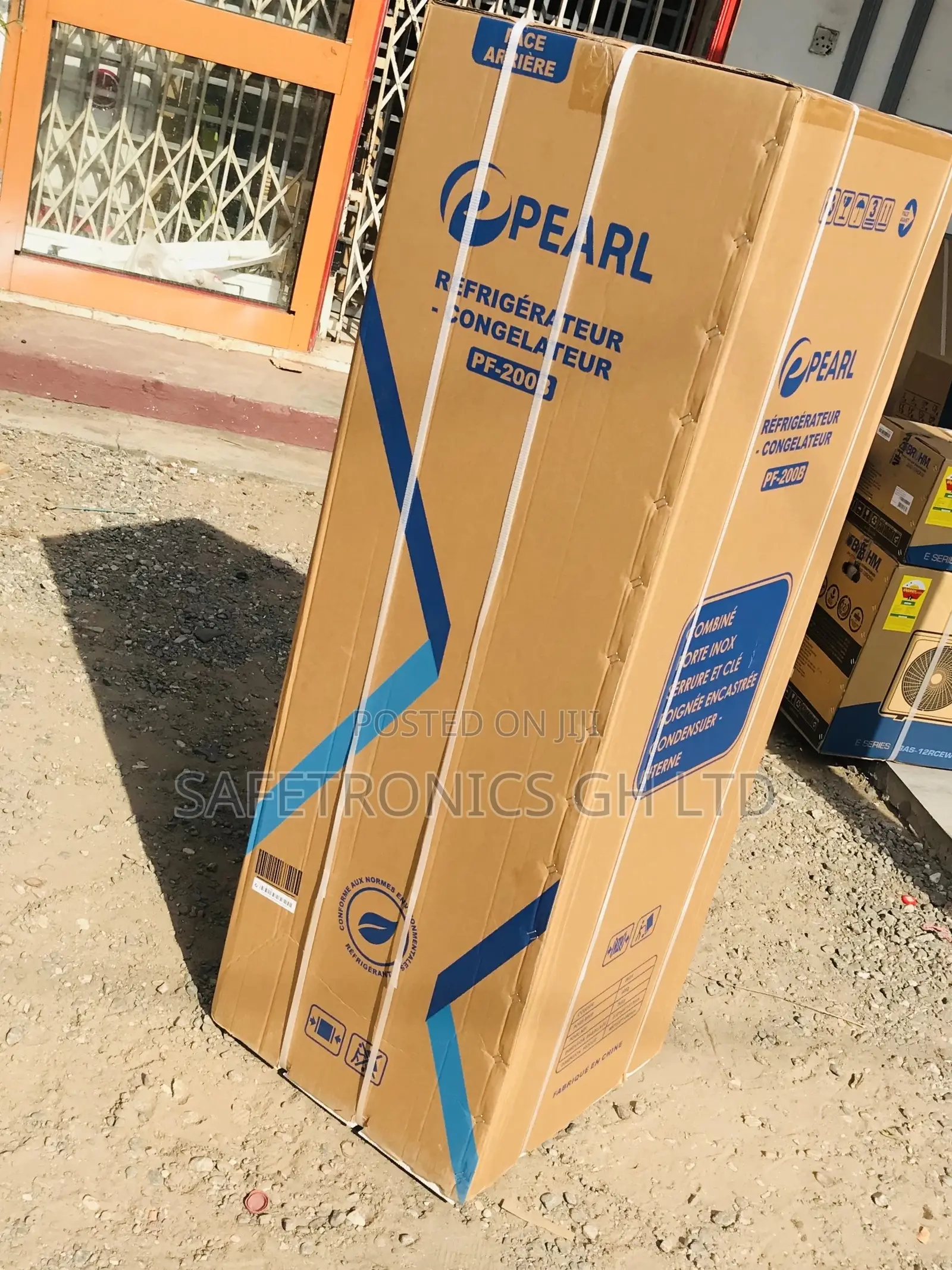 Bottomfreezer Pearl Pf-200b 140 Liters Doubledoor Fridge 