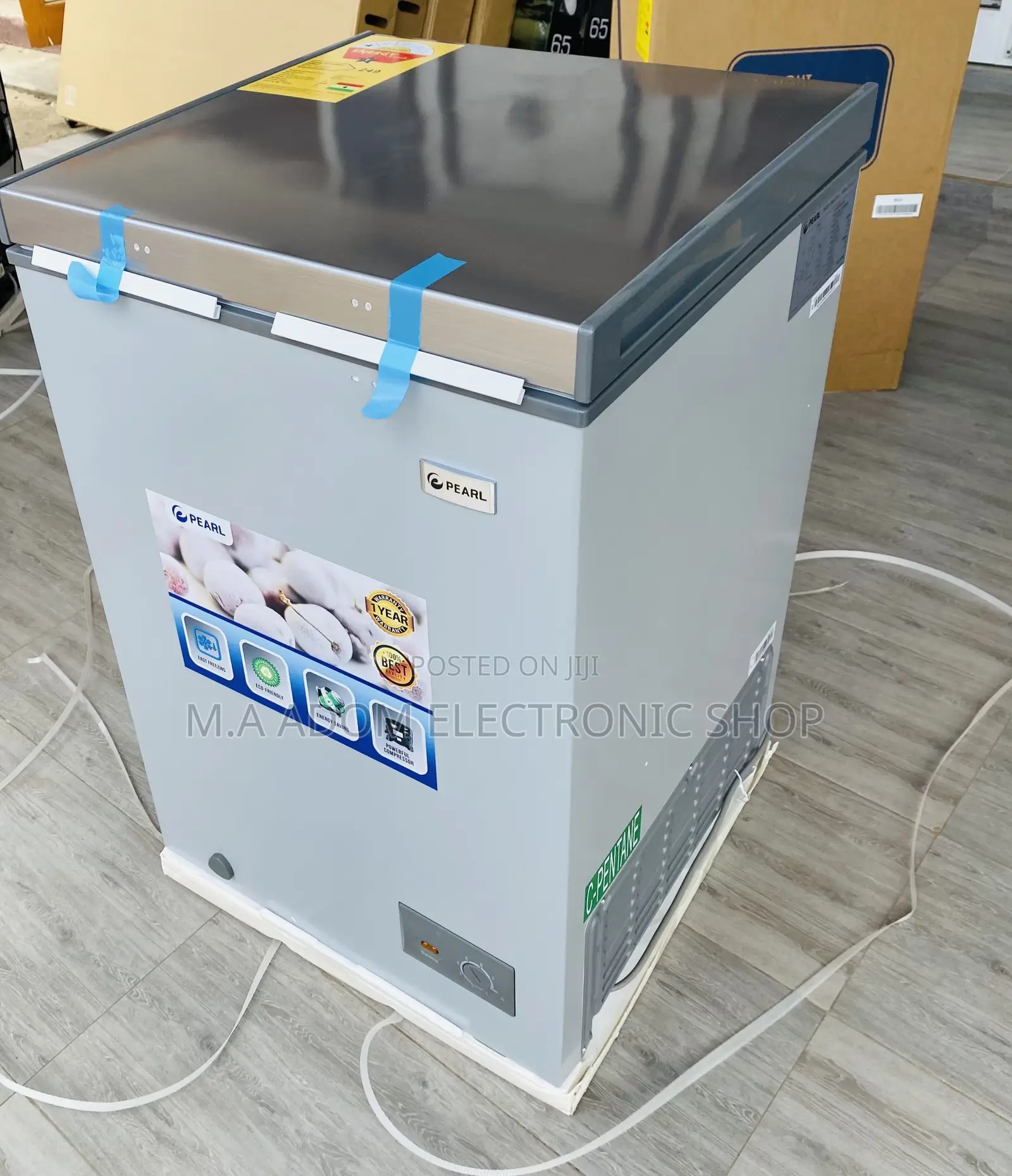 Purchase Original Pearl PCF-127 Single Door Chest Freezer 