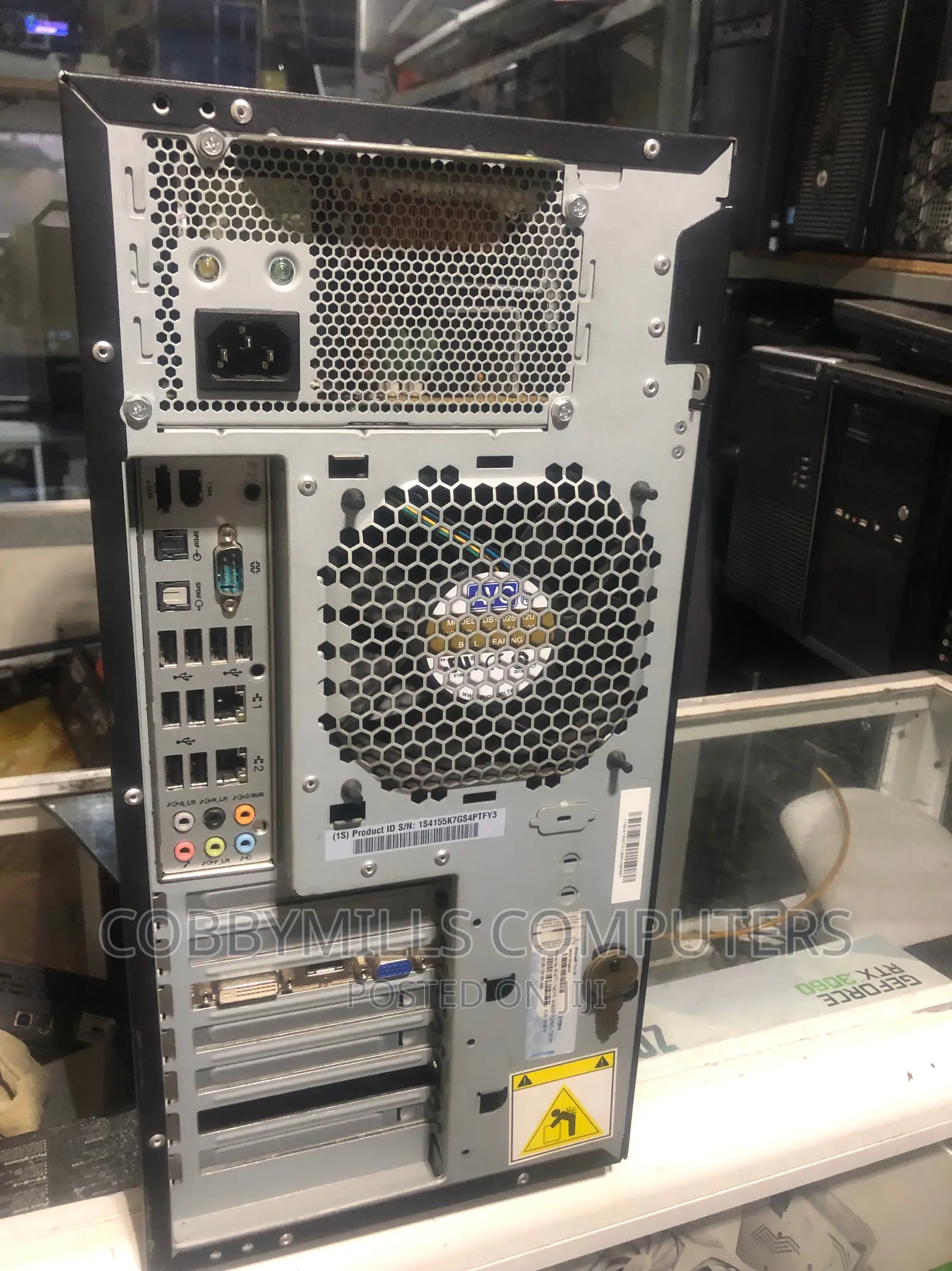 Server Lenovo 64GB Intel Xeon HDD 2T