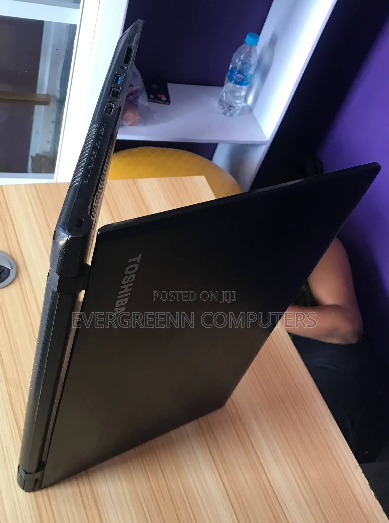 Laptop Toshiba Satellite C55 4GB Intel SSD 256GB