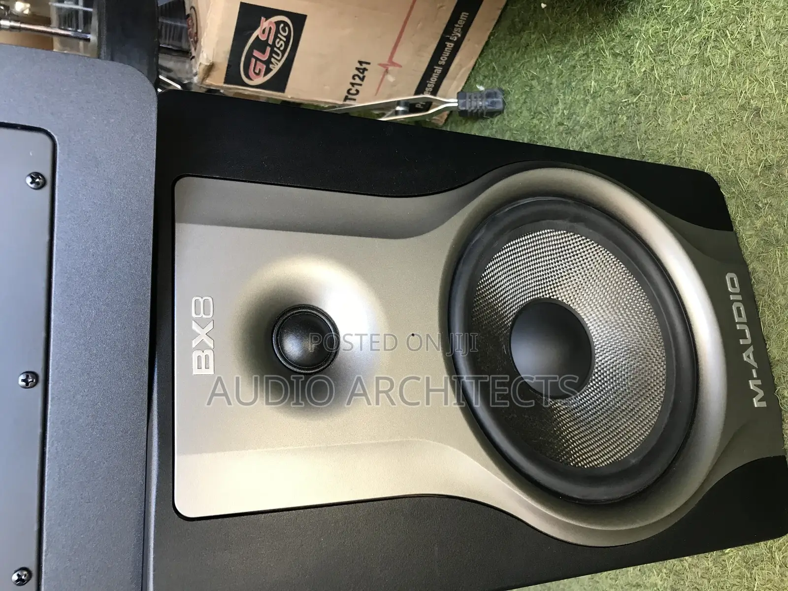 Studio Monitor M-Audio Bx8