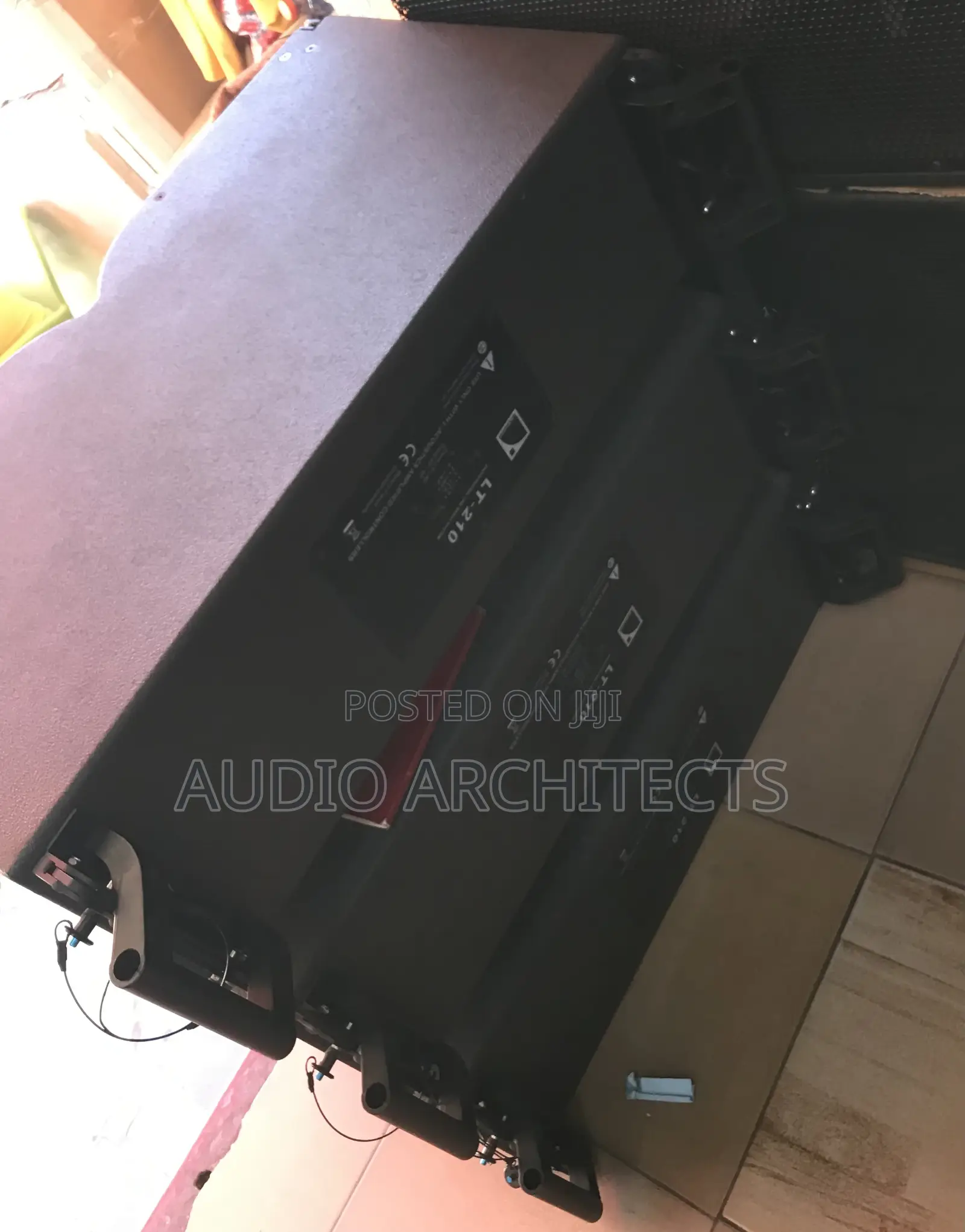 Line Array Speakers