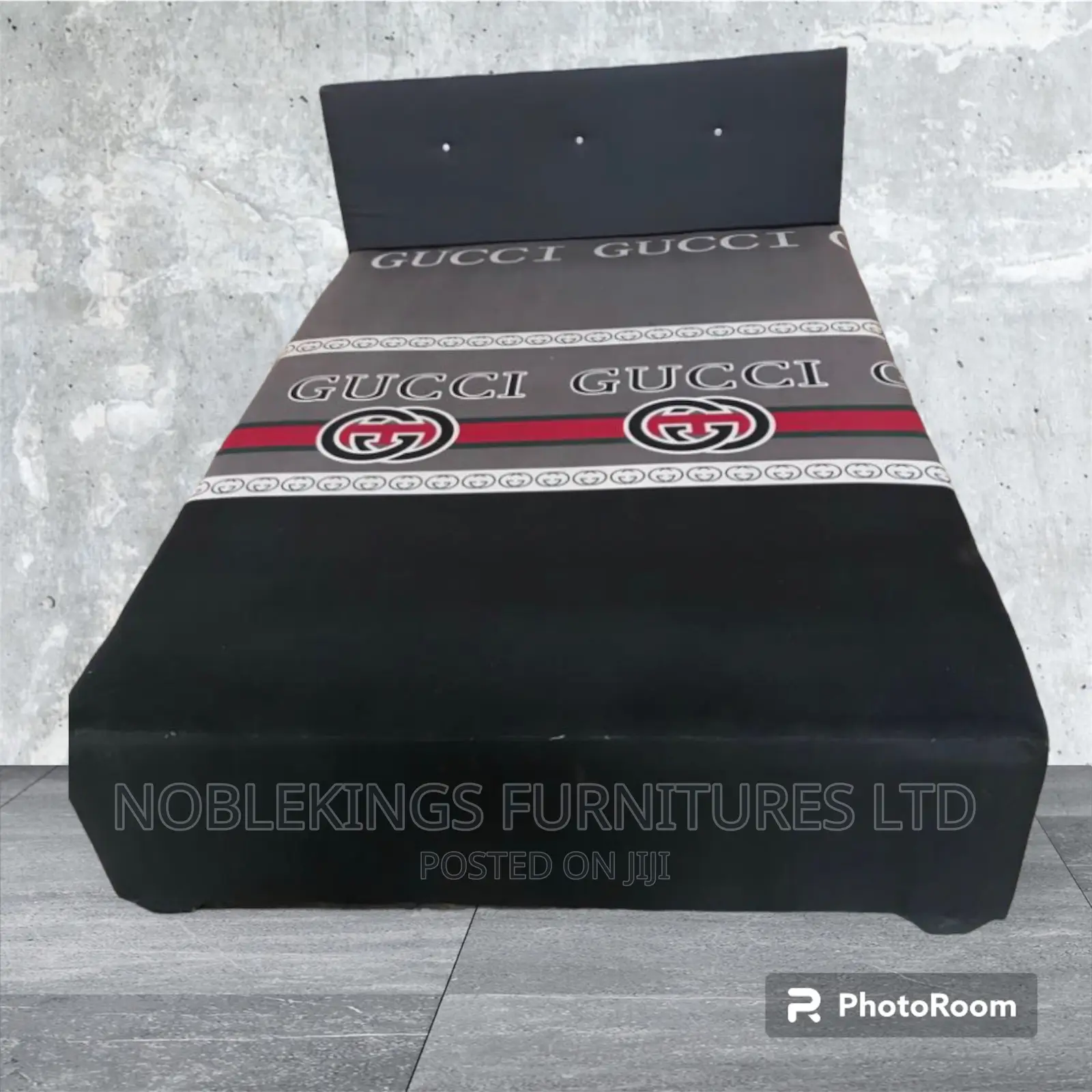 Inbuilt Bed