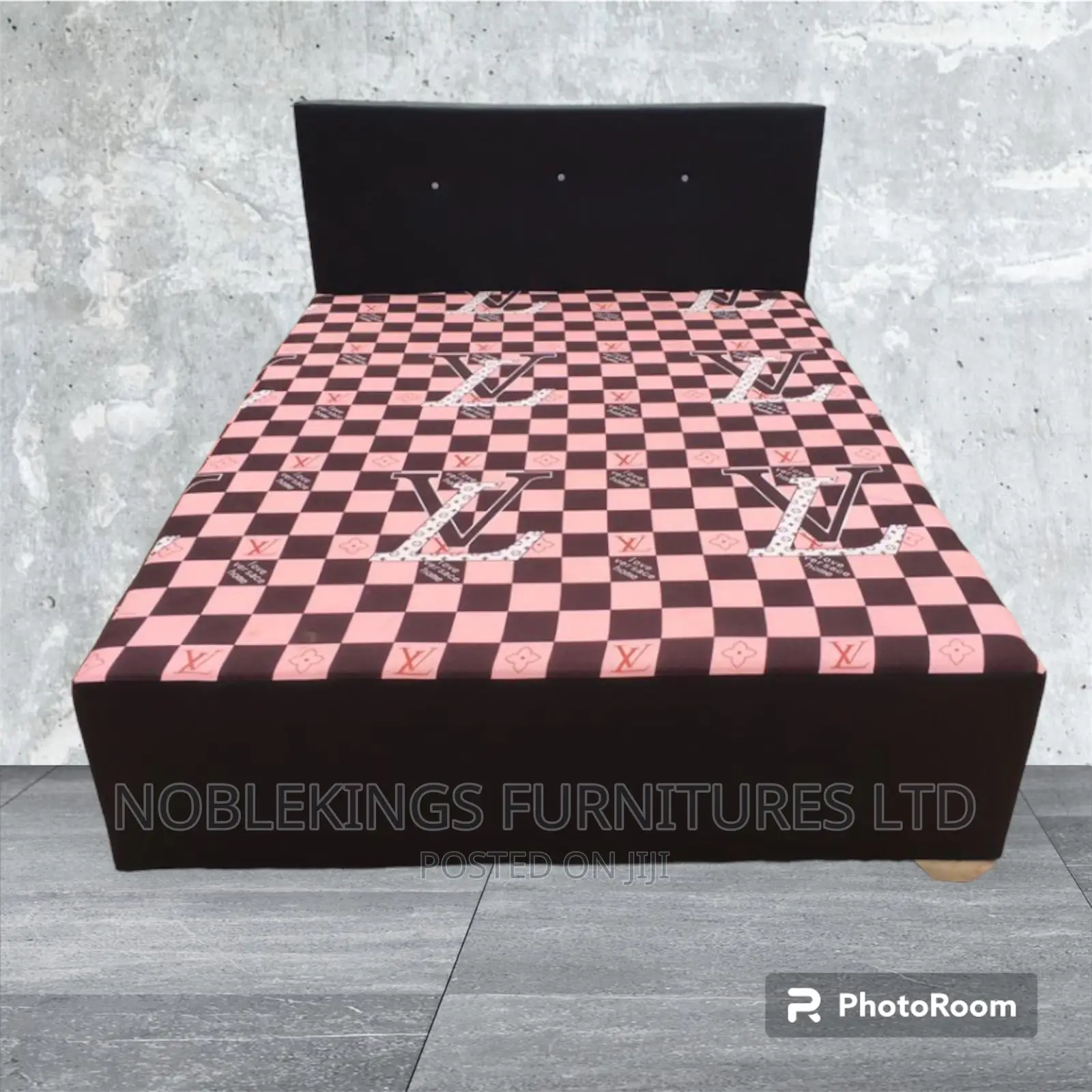 Inbuilt Bed