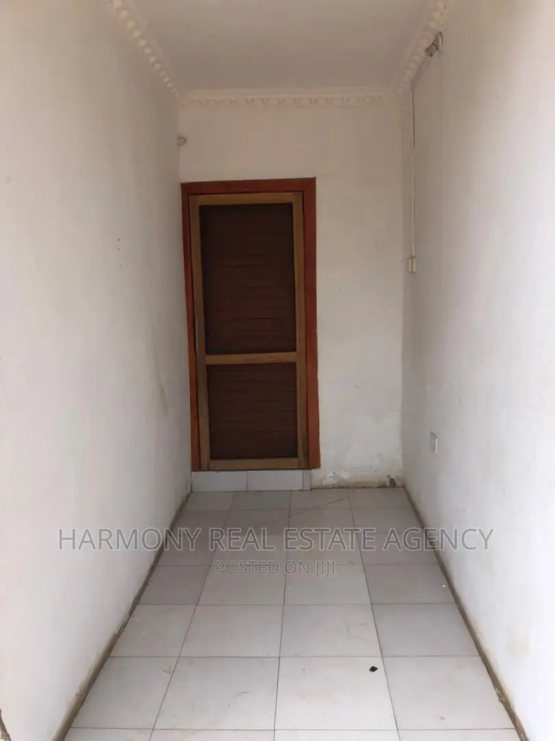 1bdrm Apartment in Kotobabi for rent