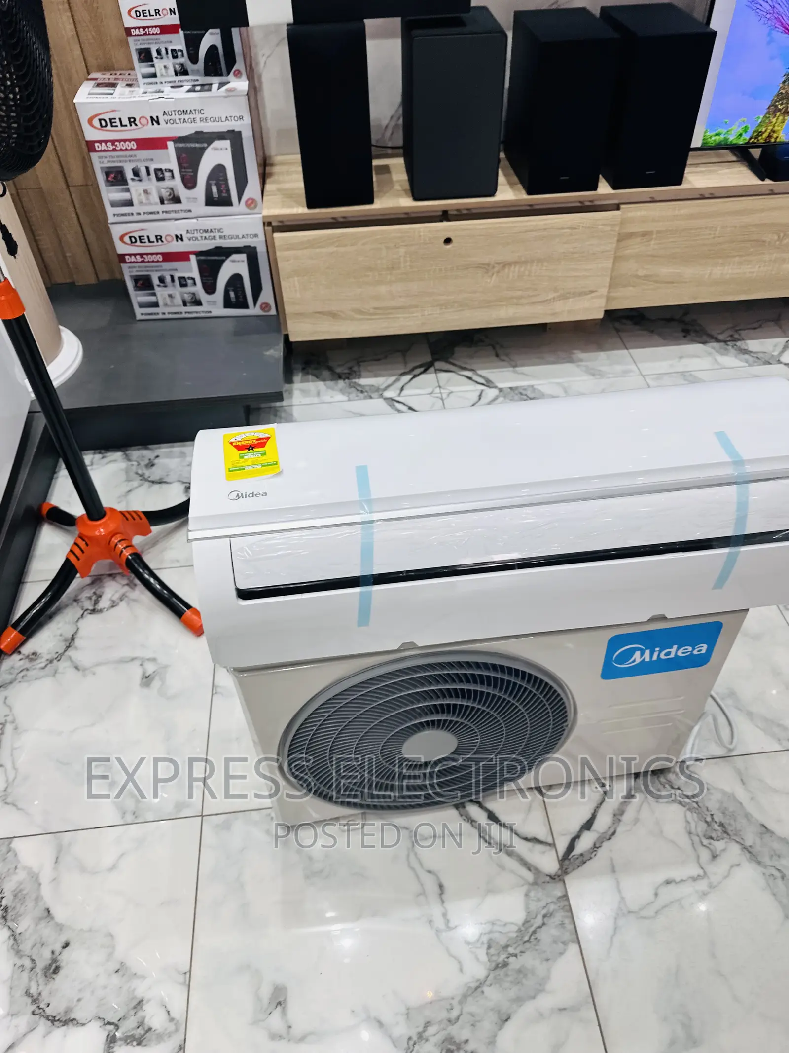 Eco Cool  Midea 1.5hp AC Split R410 Gas White