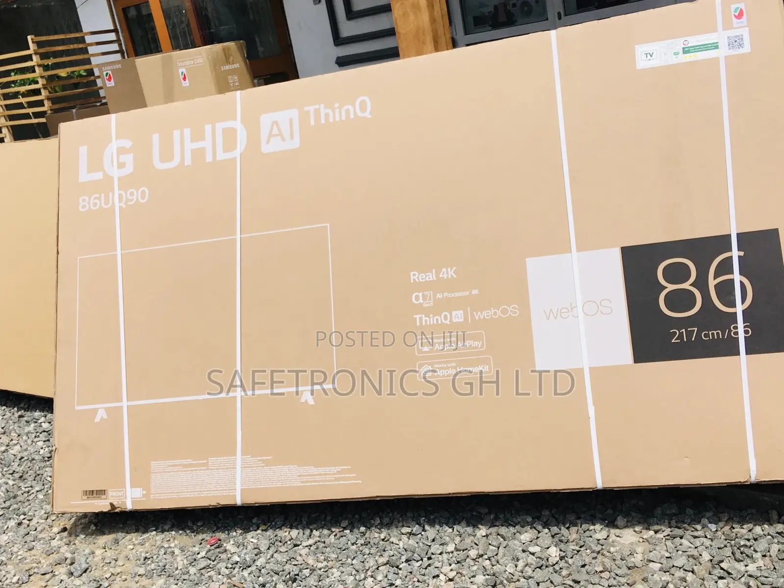 Best Black LG UR90 86 Inches Glossy LED UHD Smart Tv