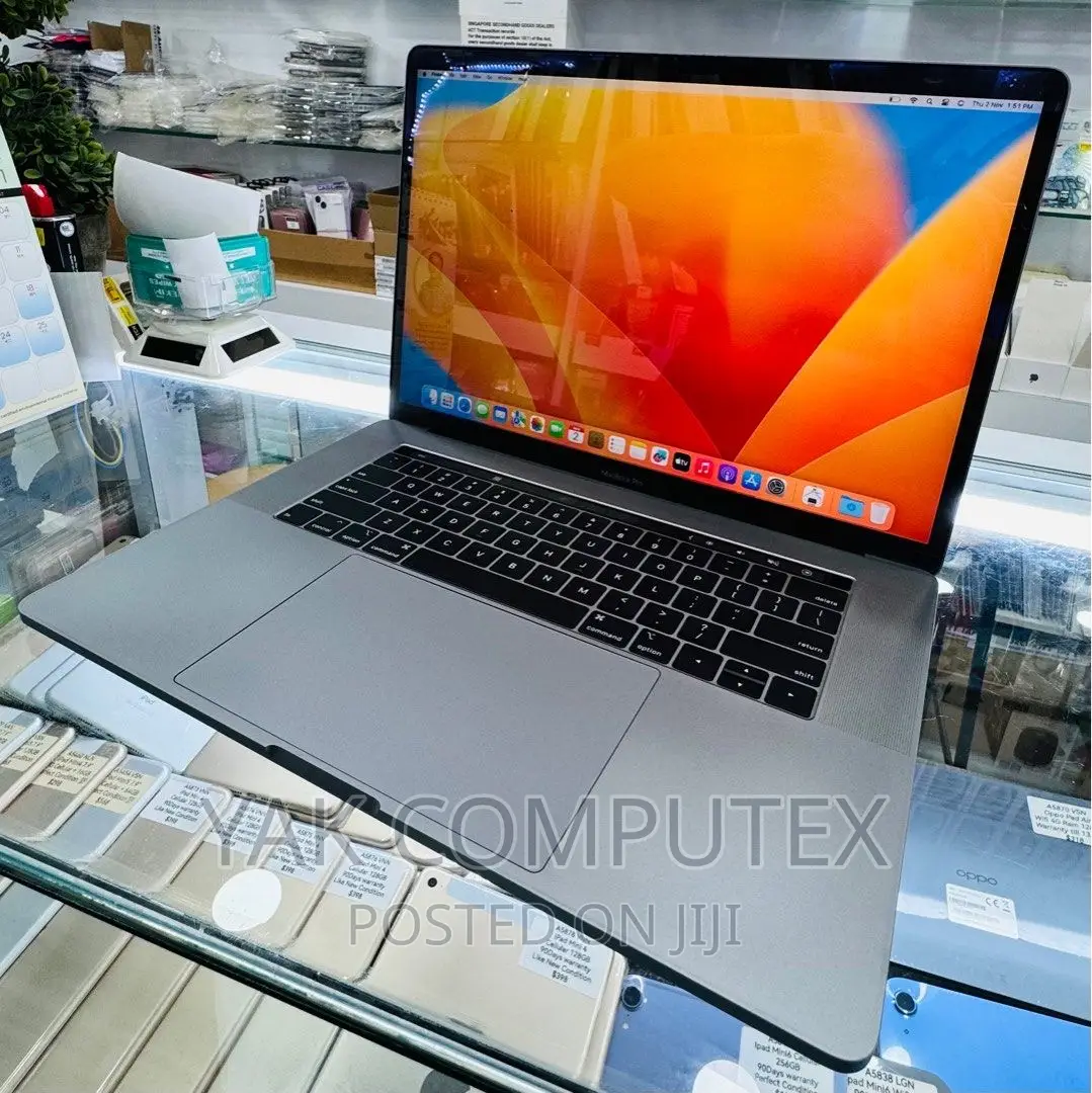 Laptop Apple MacBook 2016 16GB Intel Core I7 SSD 256GB