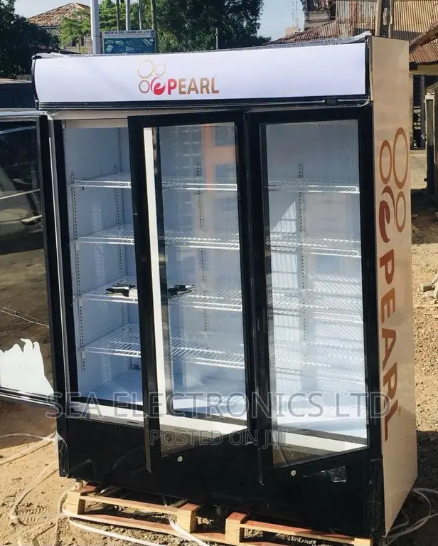 Quality Pearl 950 Liters 3 Doors Display