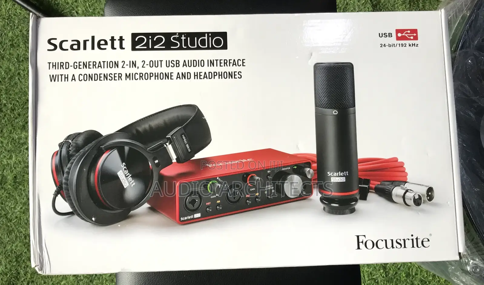 Scarlet 2i2 Studio Bandle Third Generation