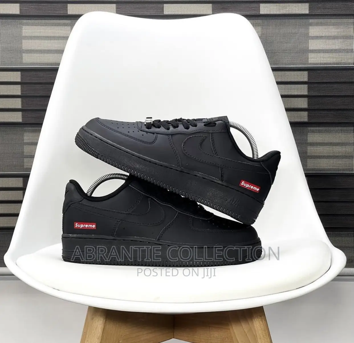 Supreme X Nike Air Force 1