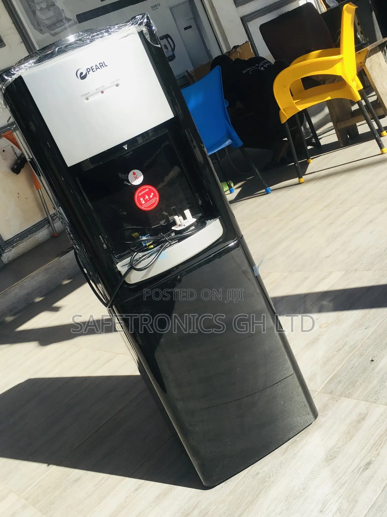 Durable Pearl Water Dispenser Hot/Cold Black Ped-2008fsl