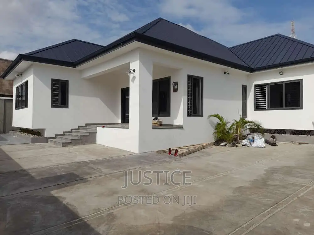 3bdrm House in Musuku Kwabenya for sale