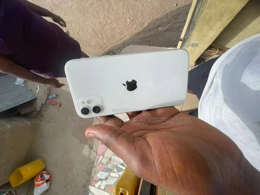 Apple iPhone 11 256 GB White