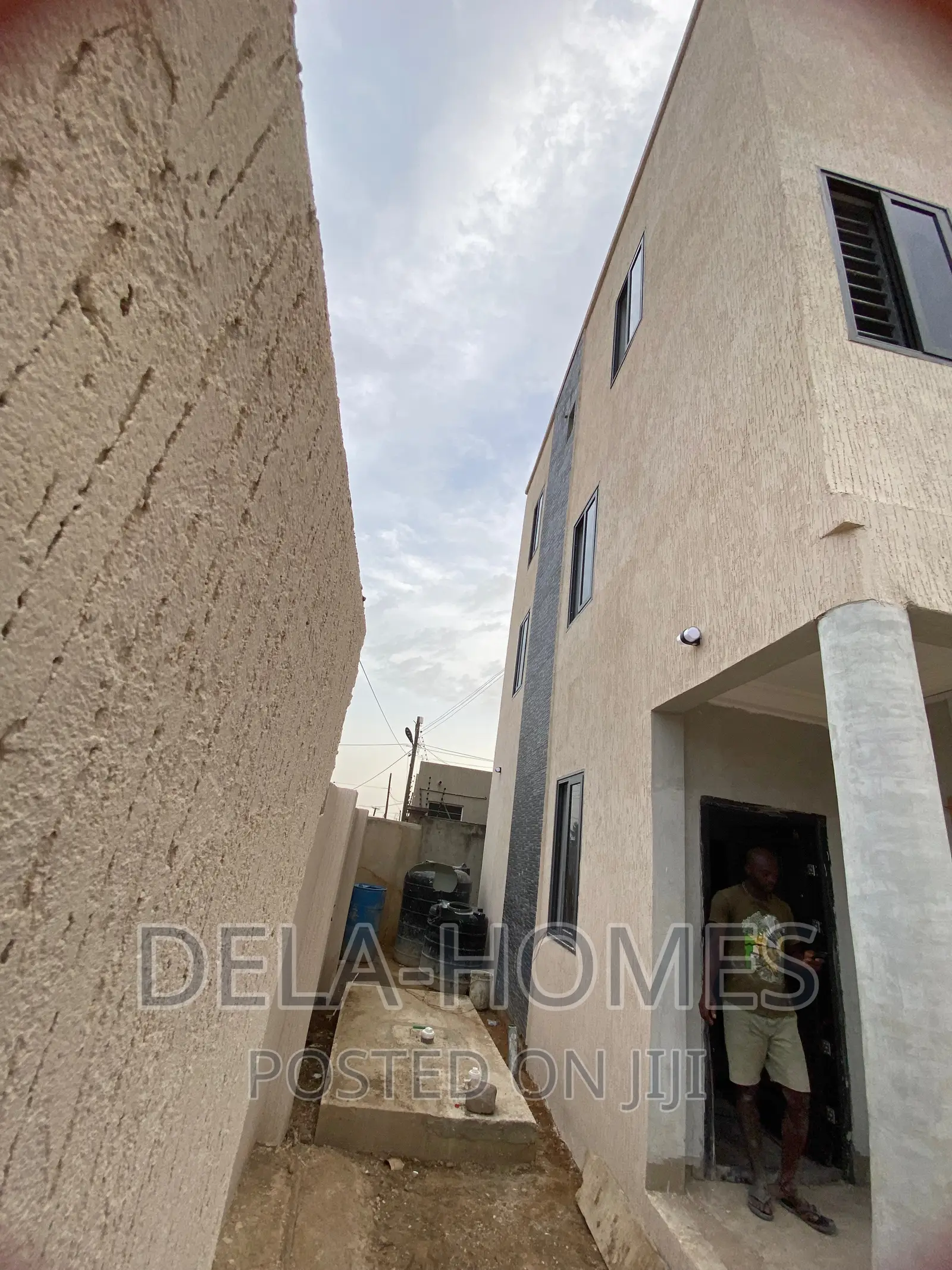 Newly Built Chamber N Hall Sc for Rent at Ashaley -Botwe.