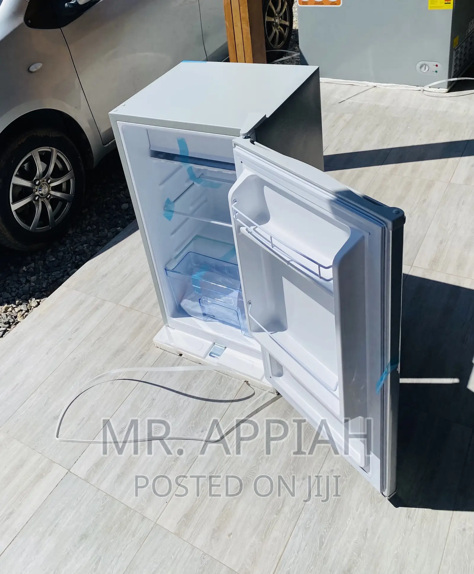 Classic Designed Zara 11SD Single Door Freezer(Silver).