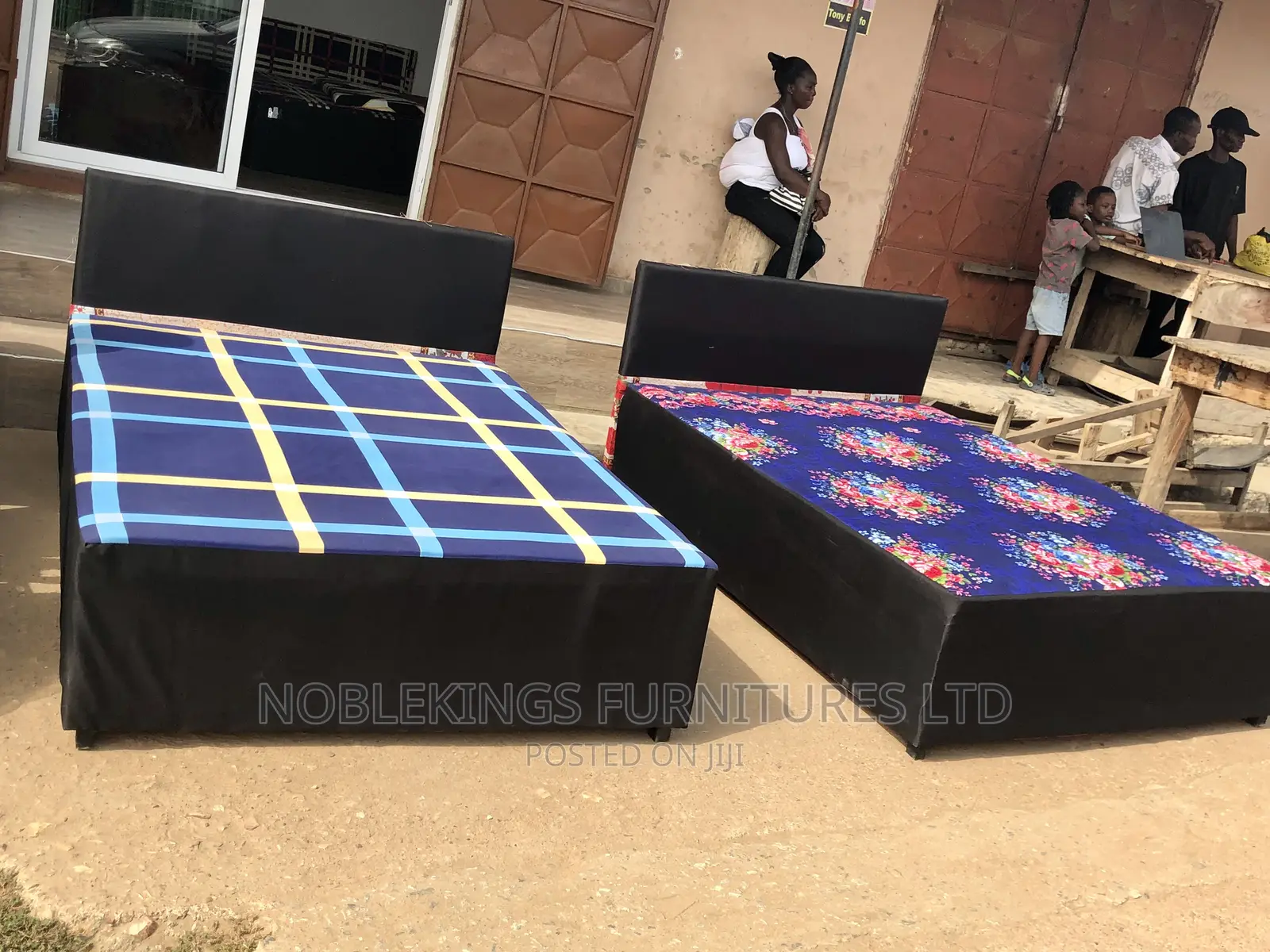 Inbuilt Bed Standard Double Bed Size