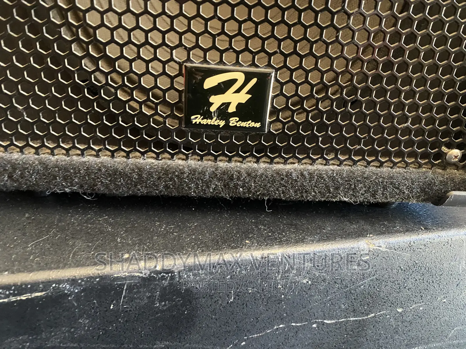 Henley Benton Bass Combo HBW-20