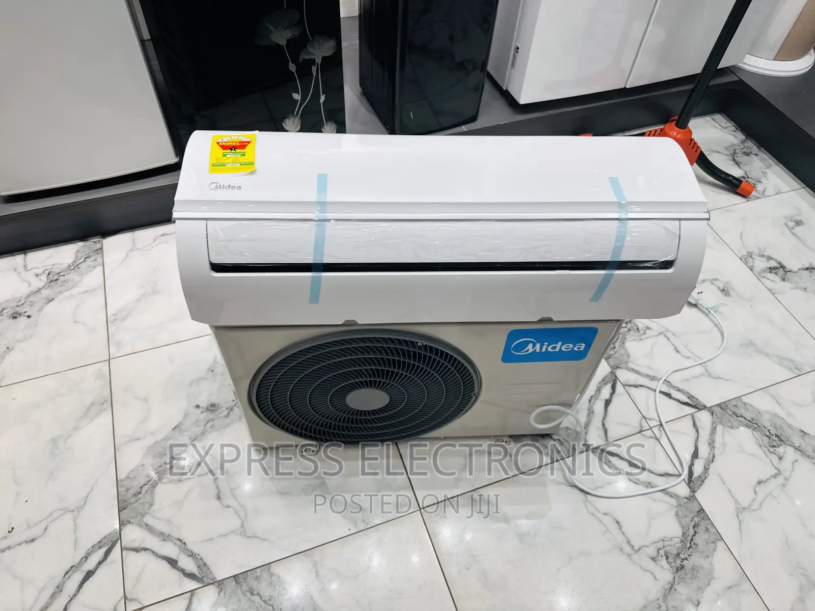 Efficient Cooling at Your Space Midea Split R410 Gas 1.5hp