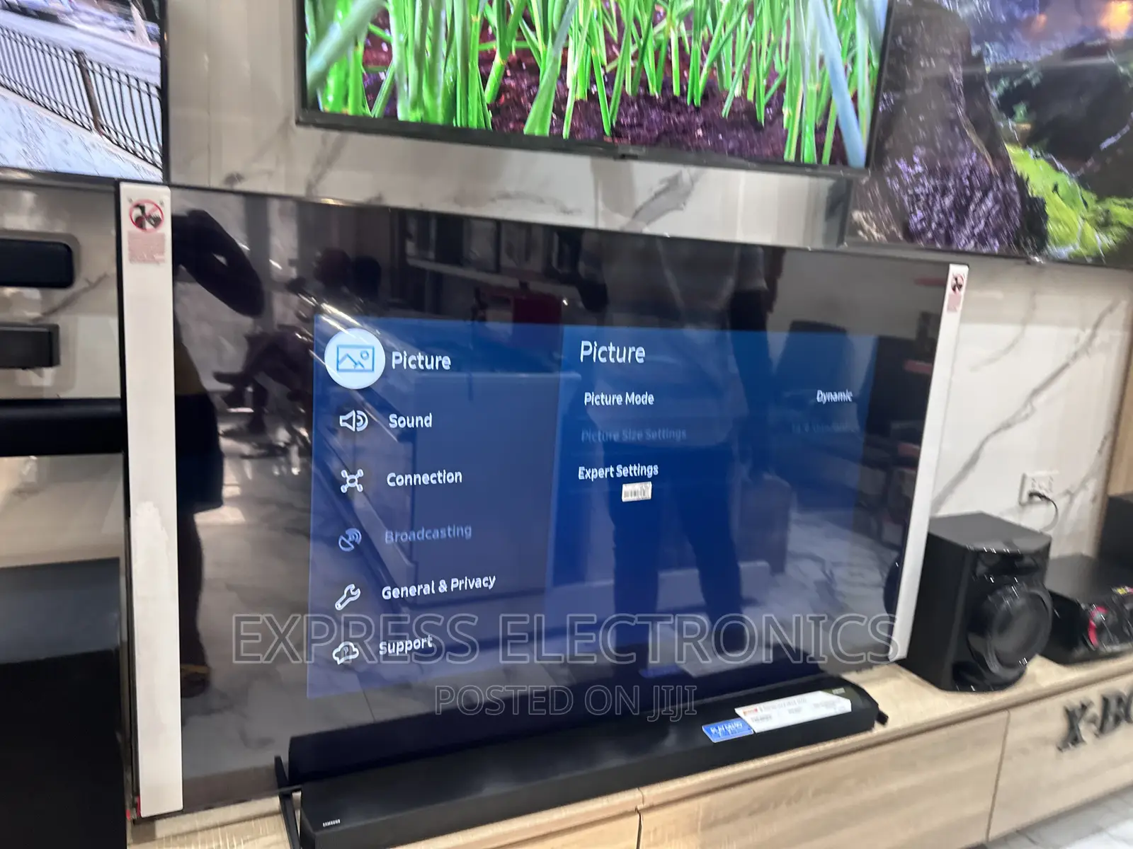 Samsung Sharper Smart Glossy LED 65”Cu8000 Tv 