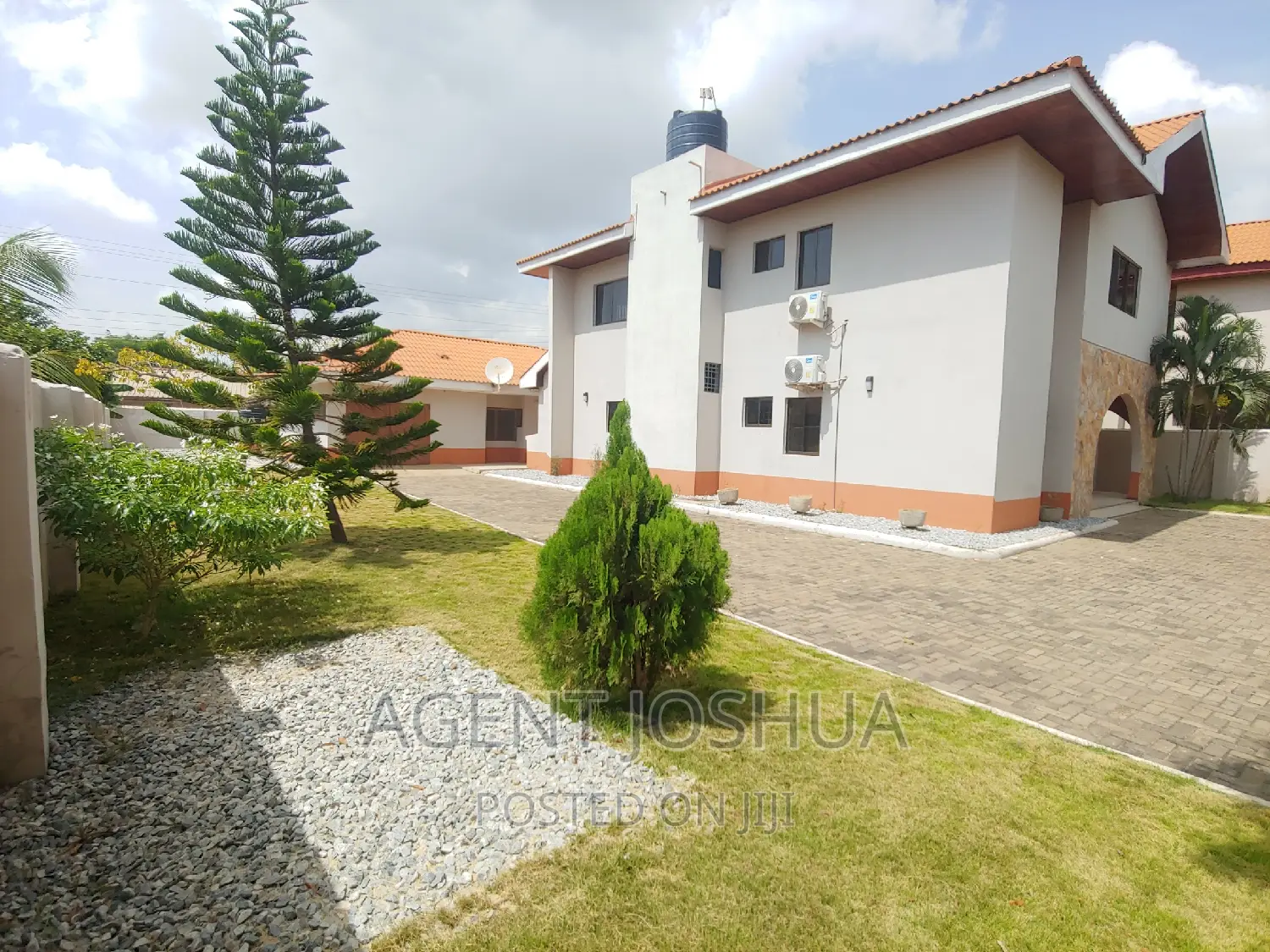 4bdrm House in Regimanuel Silver, Spintex for rent