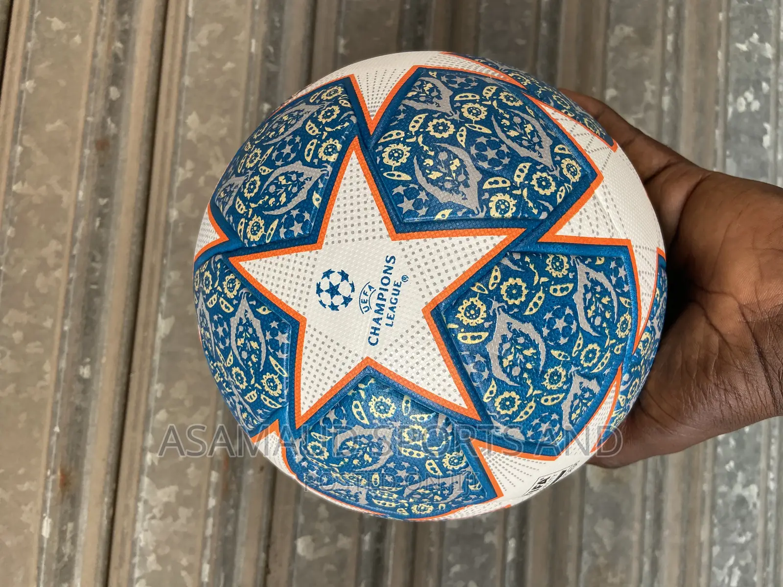 Original Football Suitable for All Pitch at Cool Price