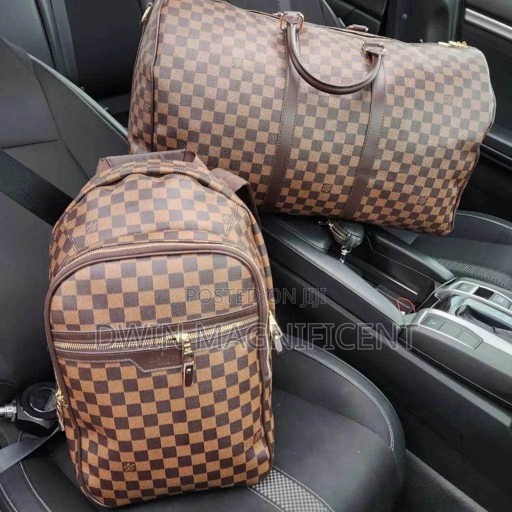 Travel Bag and Backpack (2 in 1)