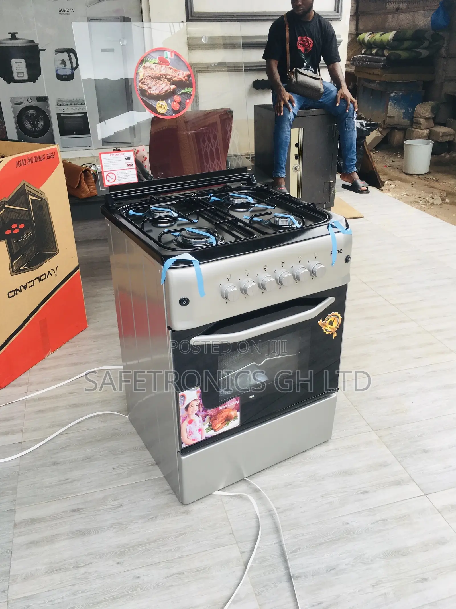 Essential 60x90 4 Gas Cooker Oven With Grill Ferre