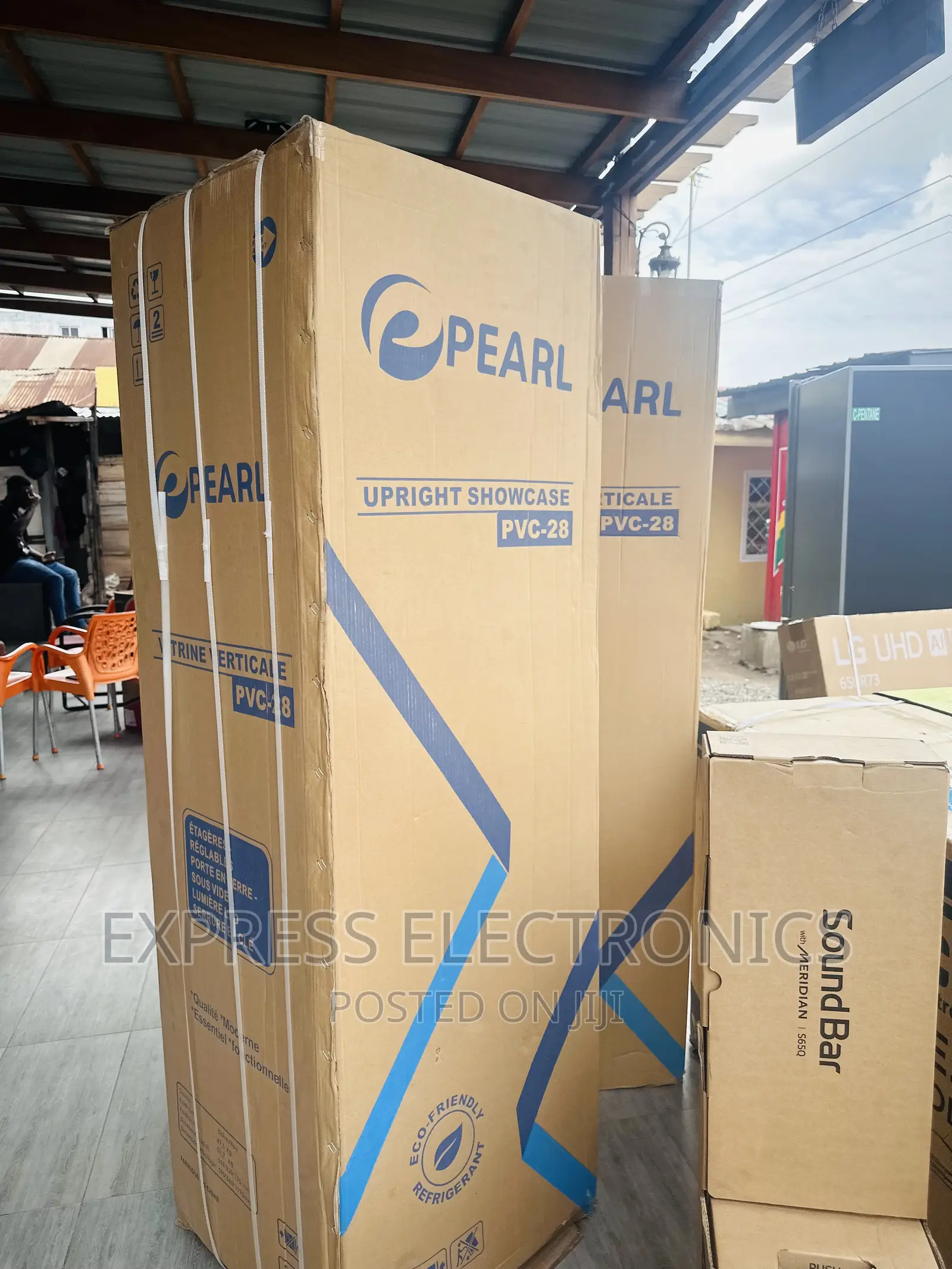 Coolvista Pearl Display Fridge PVC-28