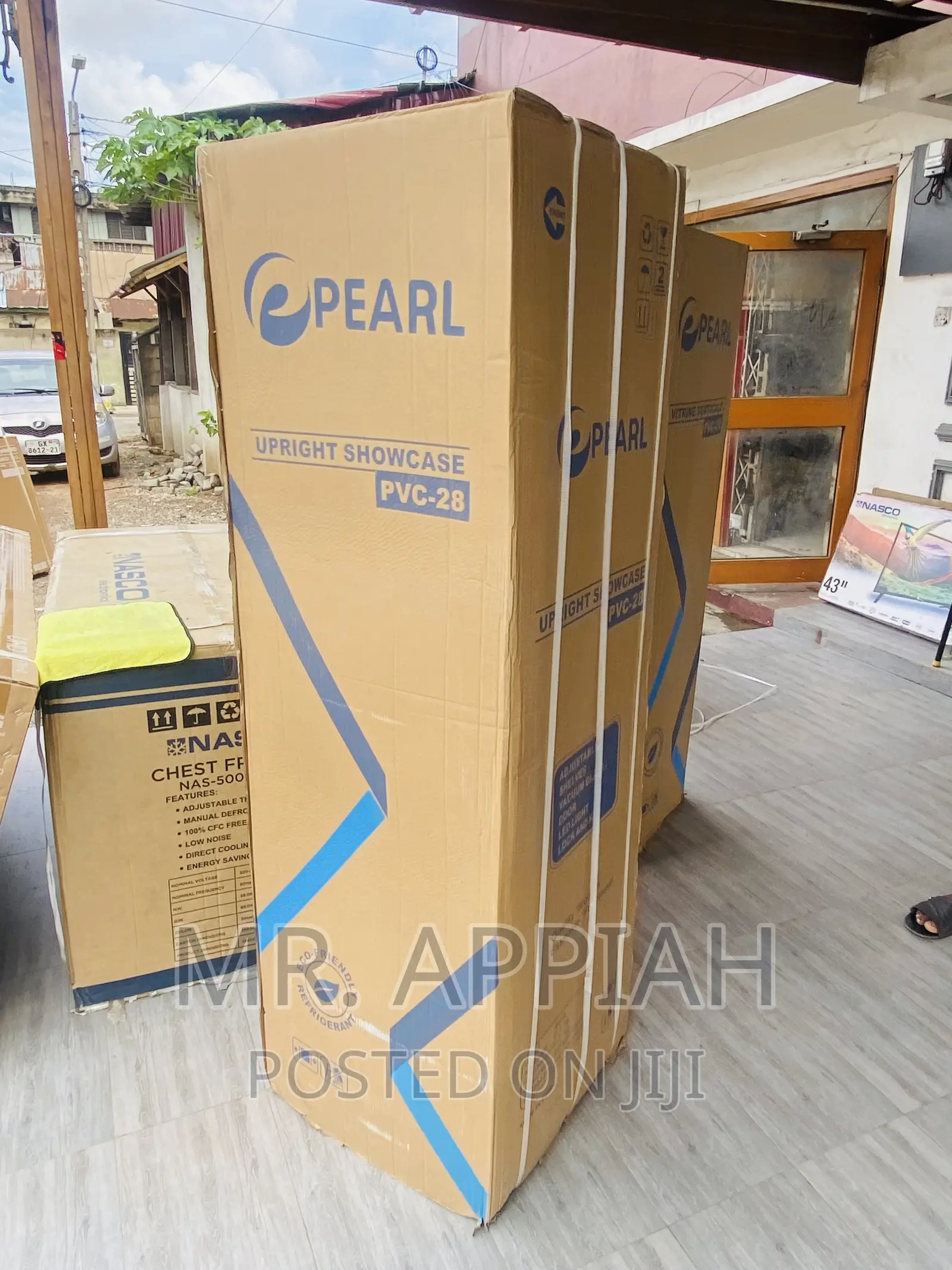 Pearl PVC-28 Electric Single Door Beverage Fridge 