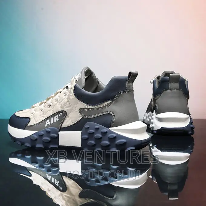 Casual Sneakers