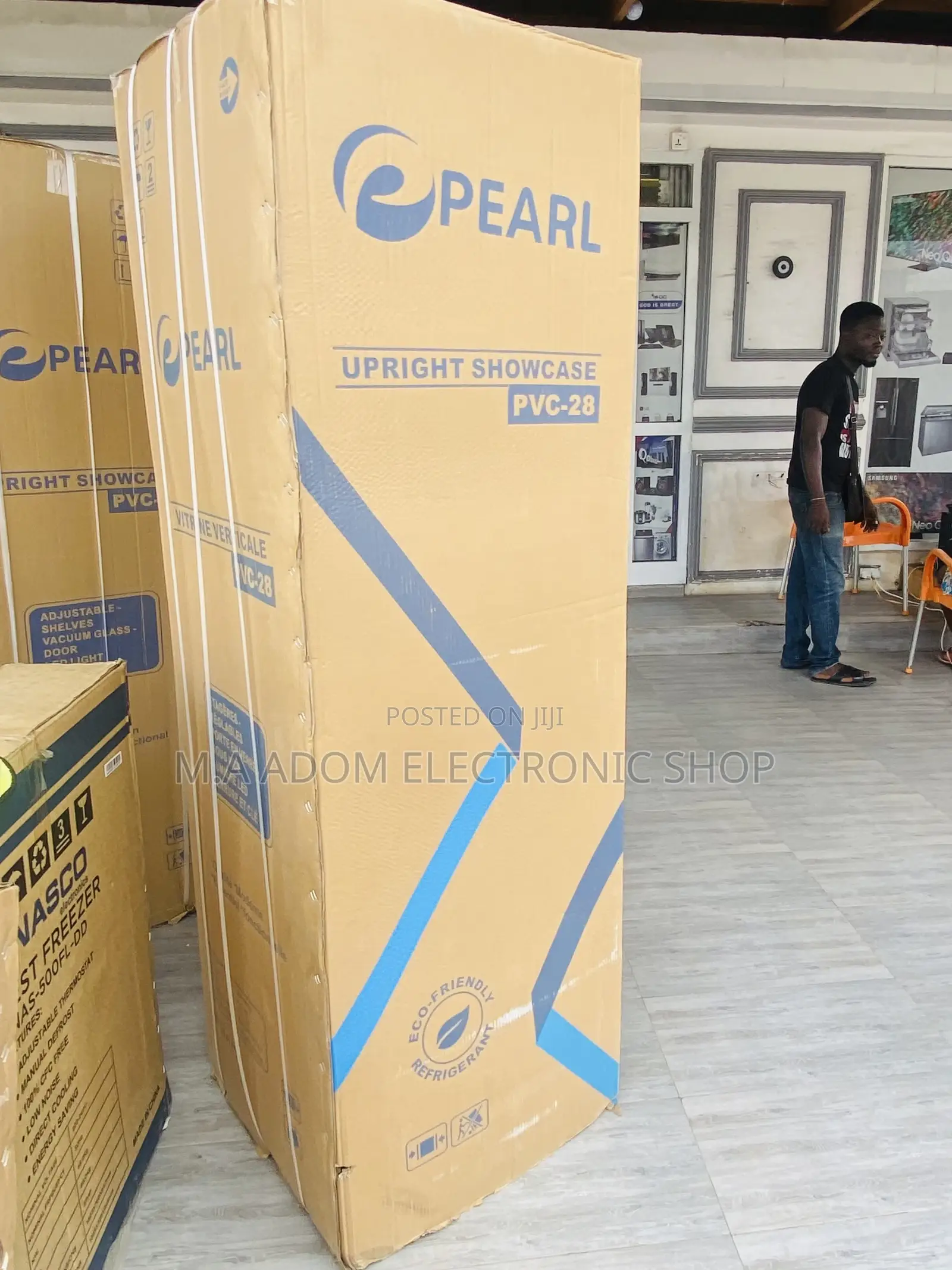 Super Chilling Pearl PVC28 Single Door Beverage Cooler 178L.