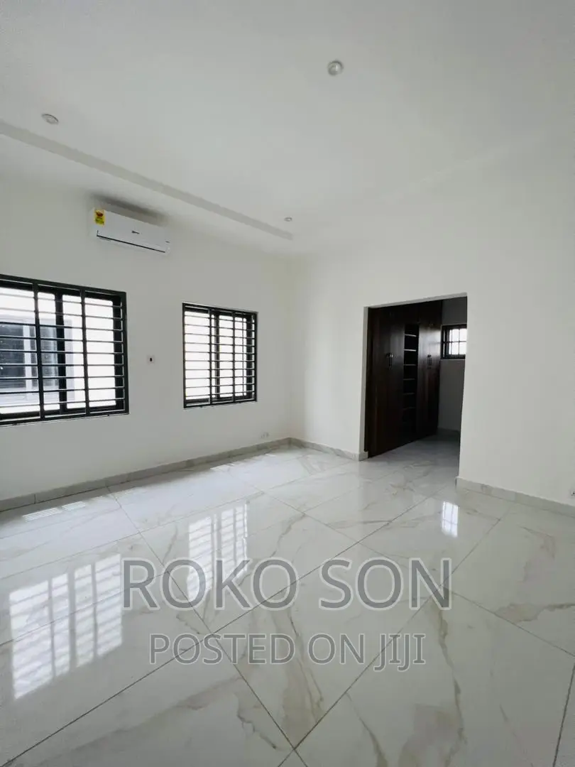 4bdrm Duplex in Dr Roko, East Legon for sale