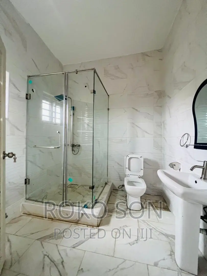 4bdrm Duplex in Dr Roko, East Legon for sale