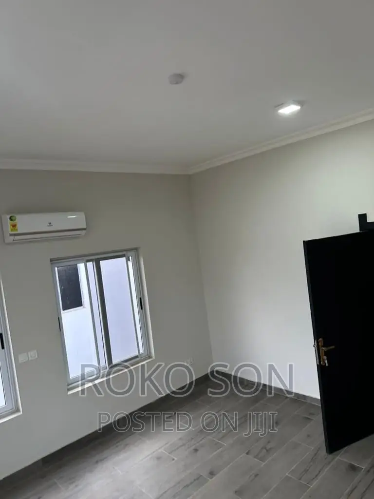 3bdrm Duplex in Dr Roko, Accra Metropolitan for rent