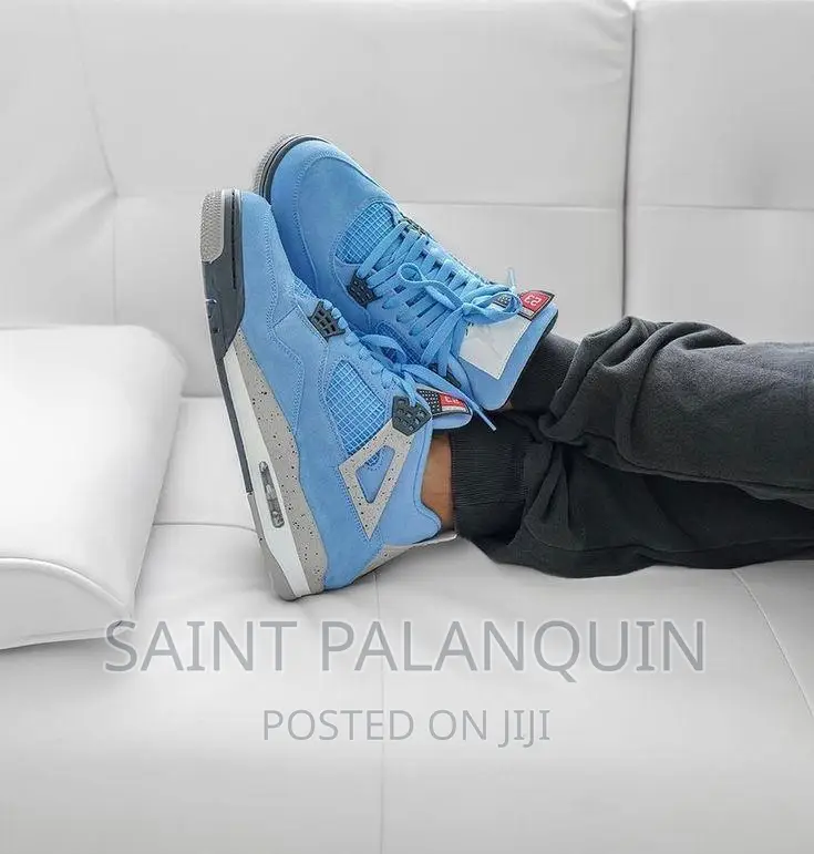 Nike Air Jordan 4