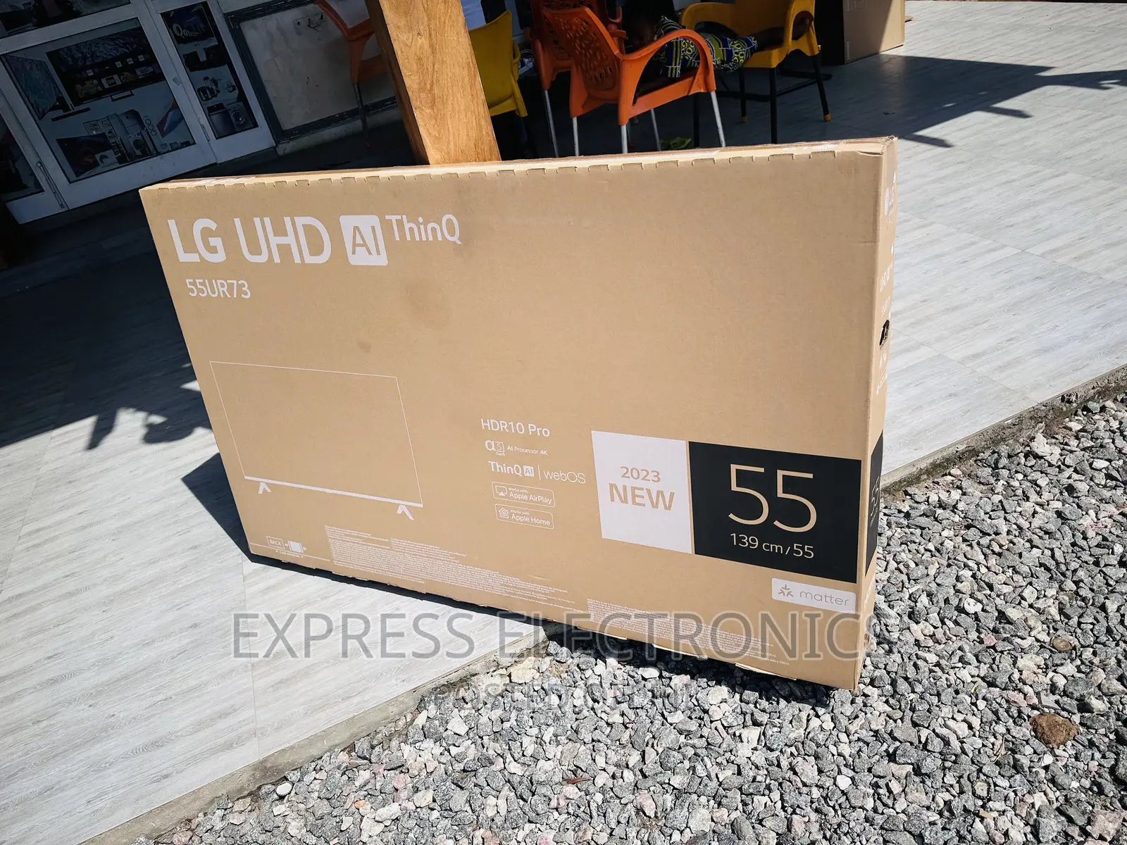 Foreign Standard on LG UHD Display 55”Ur730 Tv .