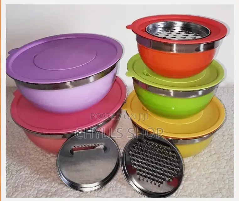 Salad Bowls With Planers