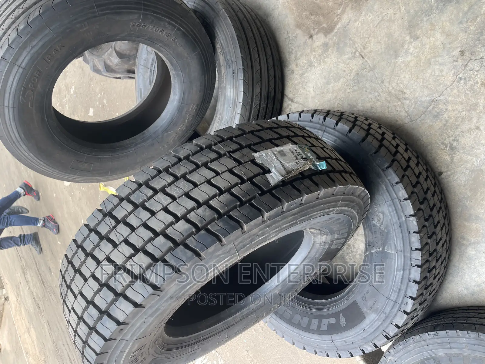 Kia Bongo I,II,III Car Tyres