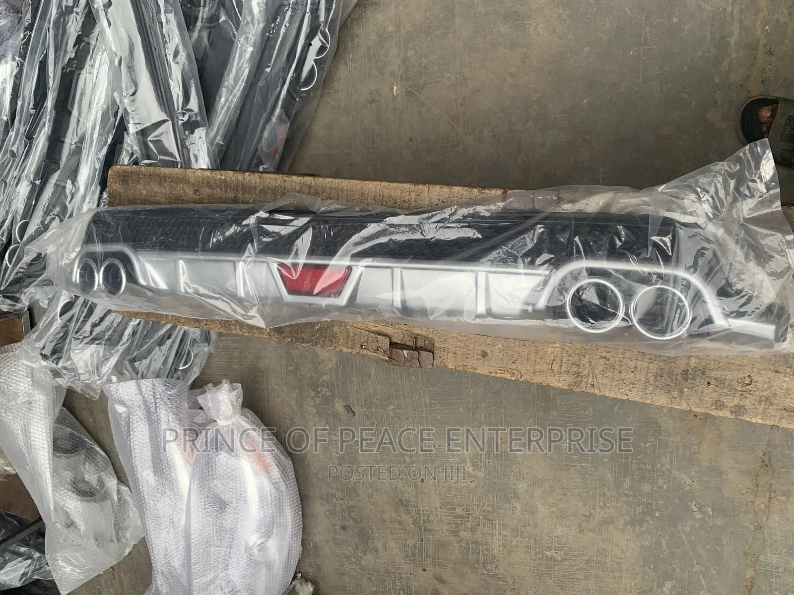 Universal Diffuser Ash With Shinning Exhaust Mouth