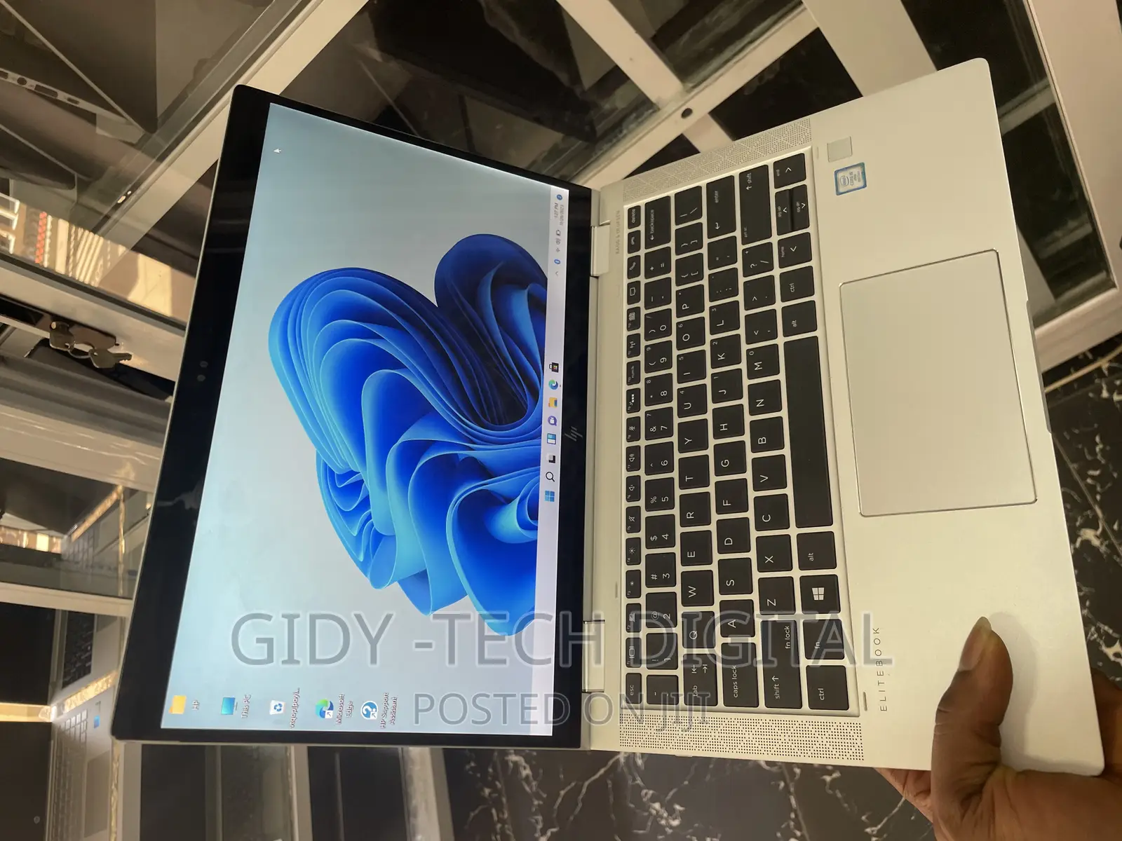 Laptop HP EliteBook X360 1030 G3 8GB Intel Core I5 SSD 256GB