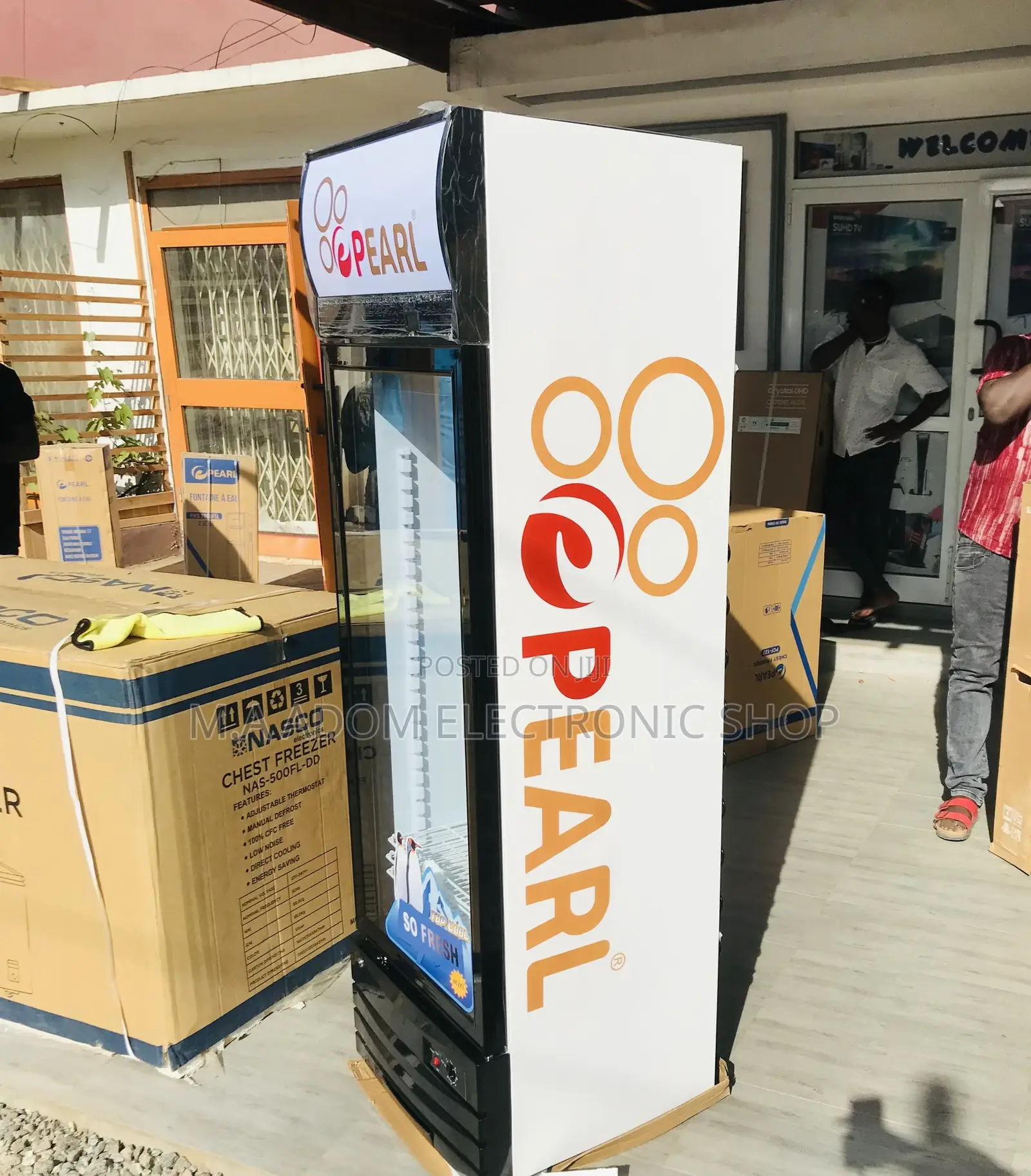 Energy Saving Pearl PVC28 ,178 Litres Beverage Cooler 