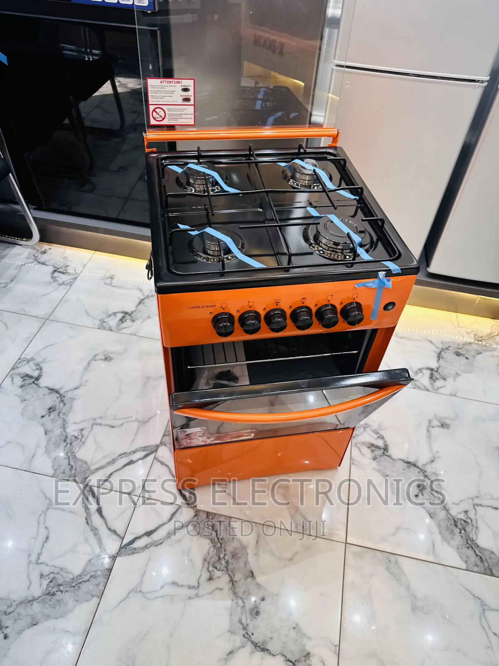 Easier Use Orange 4burner Gas Cooker Oven