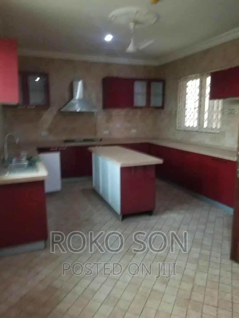 5bdrm Duplex in Dr Roko, West Legon for rent