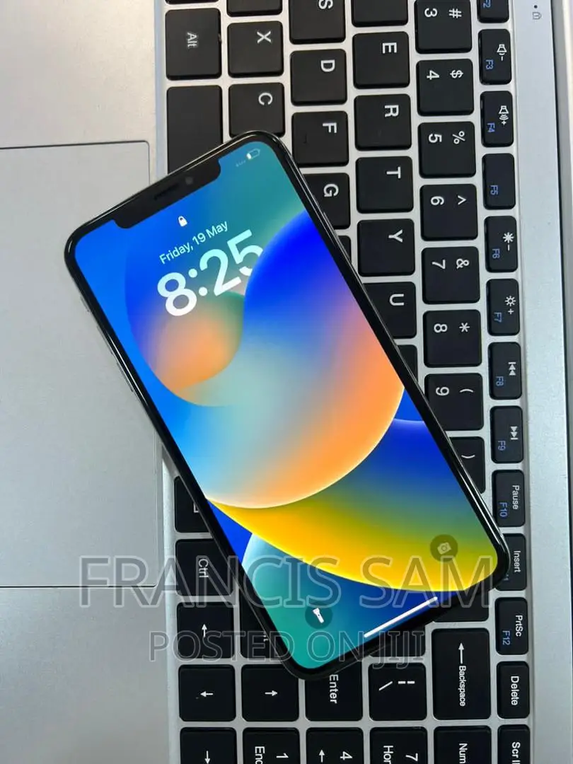 New Apple iPhone X 64 GB White
