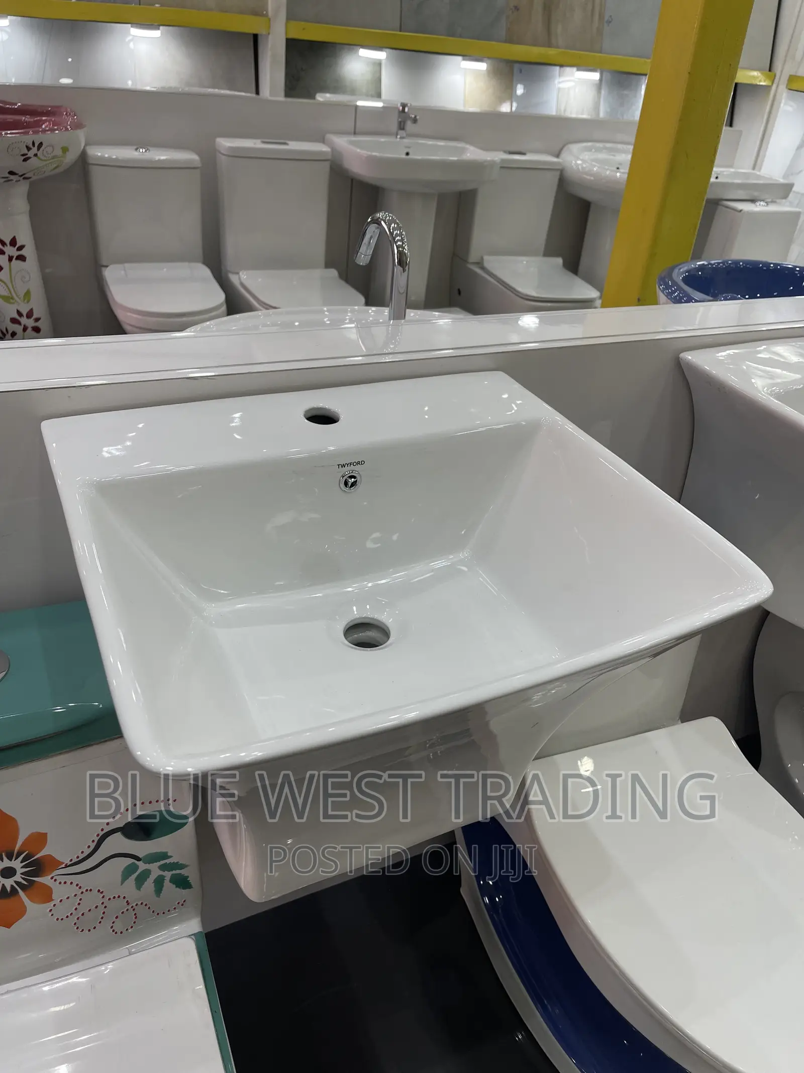 Twyford Wall Hung Basin
