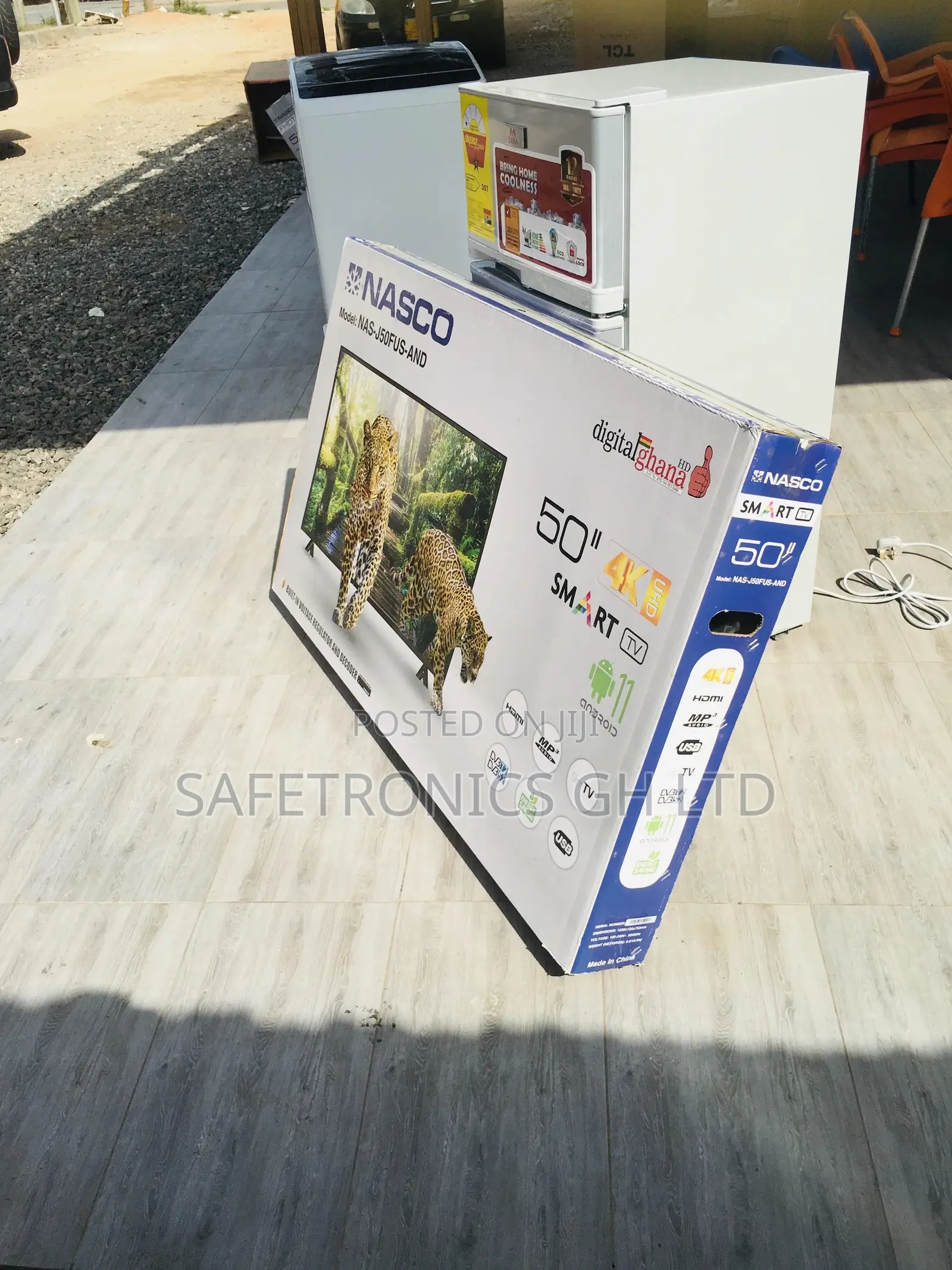 Smart Nasco 50 Inches Glossy LED UHD LED Black Tv